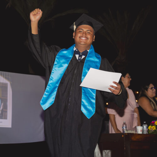Graduado Liga MAC celebrando798A8481